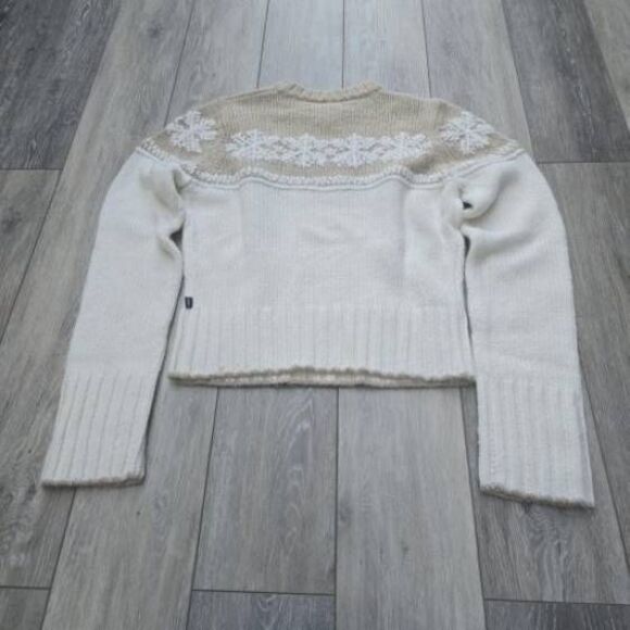 Abercrombie & Fitch  snowflake fair isle sweater beige cream tight fit like a sm - Picture 2 of 14